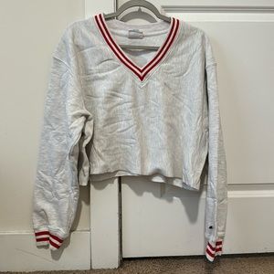 Women’s Champion Reverse Weave Cropped V-Neck Crewneck